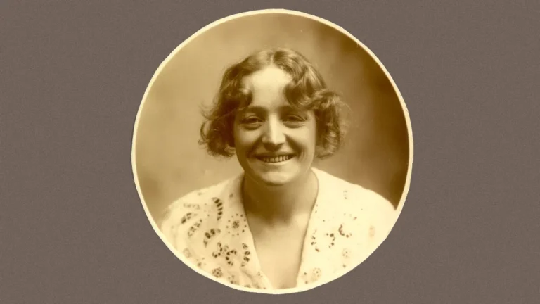 Portræt af Nanna Aakjær