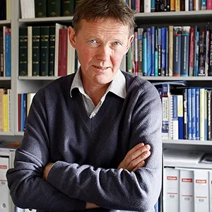 Portræt af Peter Seeberg